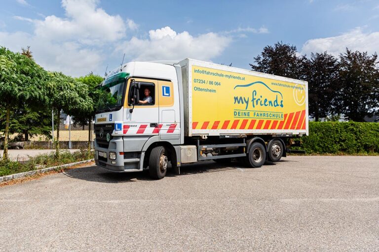 myfriends-ottensheim-lkw-01